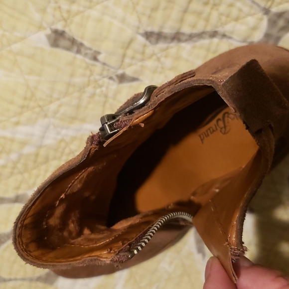 Lucky Brand brown Suede leather ankle boots sz 7.5 - Picture 11 of 11